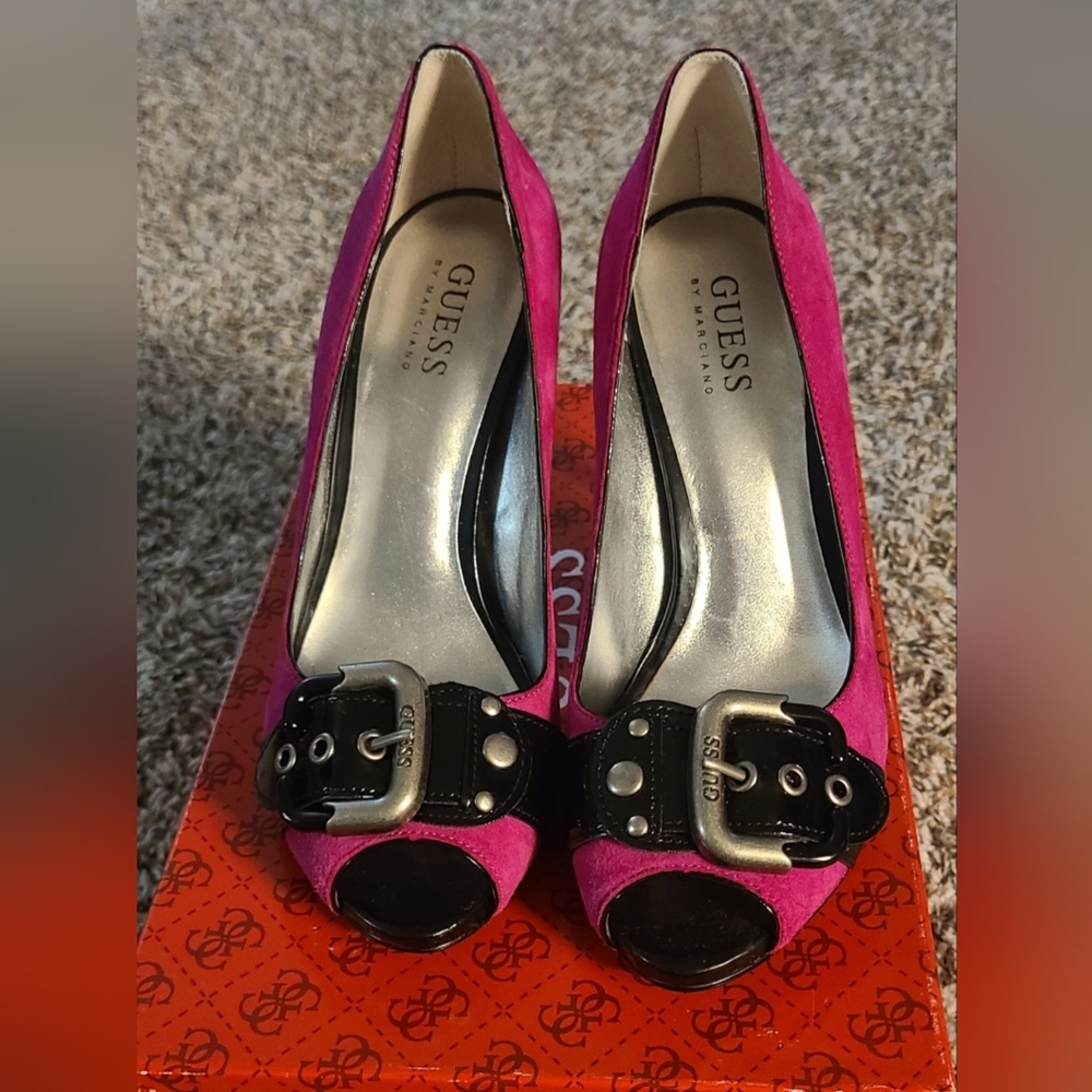 Guess Womens Size 6 4.5" Pink/black Peep Toe Stileto Heels with Buckle - NIB